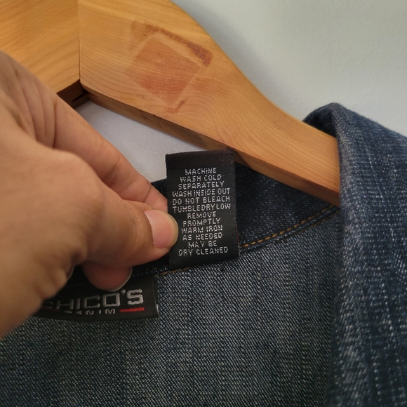 Chico's Embroidered Demin Jacket - Picture 7 of 9